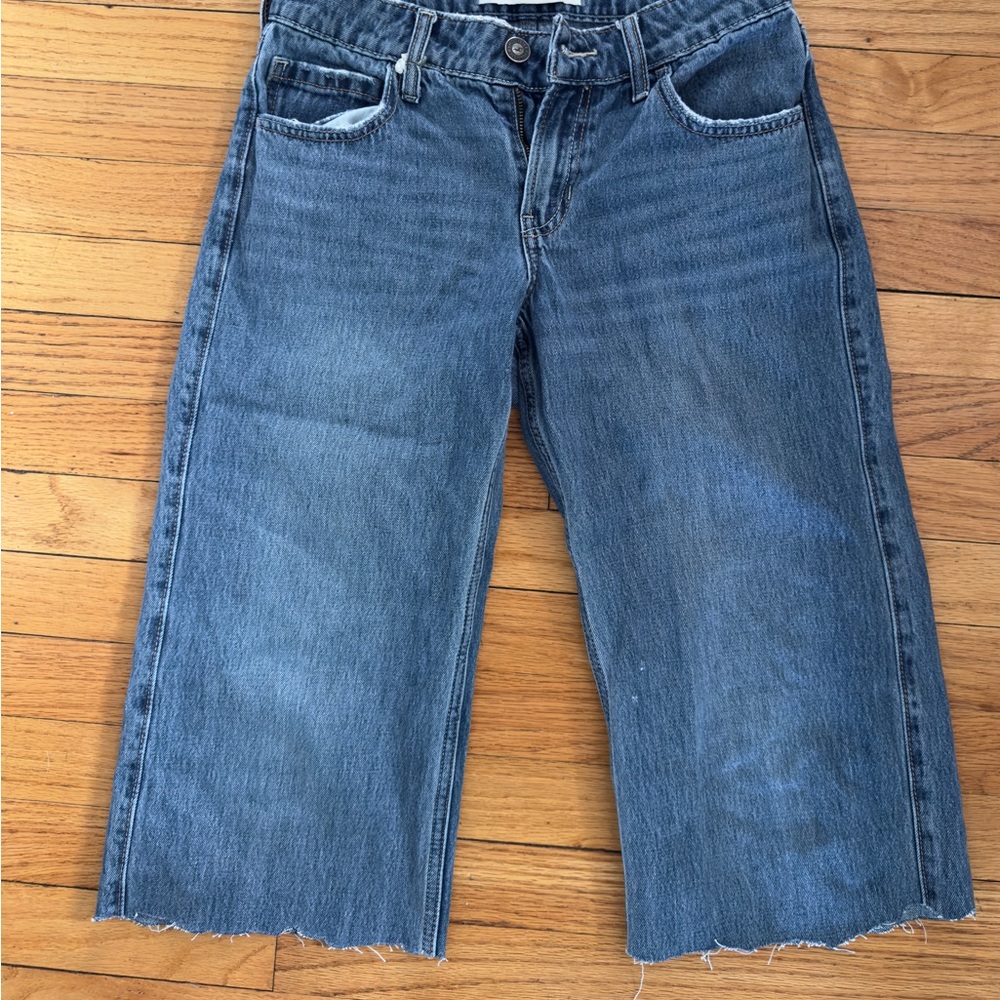 Hollister Women's Distressed Blue Boyfriend Jeans